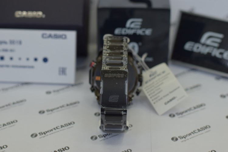 Наручные часы CASIO EDIFICE EQB-501DC-1A