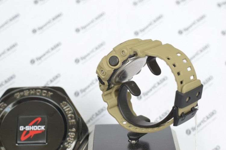 Наручные часы CASIO G-SHOCK GA-700UC-5A