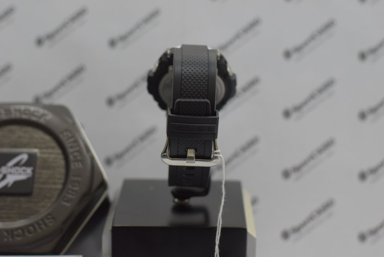 Наручные часы CASIO G-SHOCK GST-W310-1A