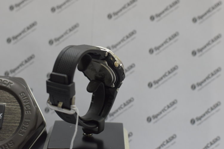 Наручные часы CASIO G-SHOCK GST-W310-1A