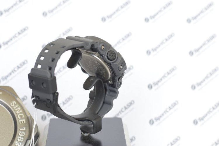 Наручные часы CASIO G-SHOCK GA-700UC-8A