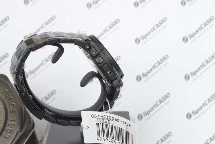 Наручные часы CASIO G-SHOCK GST-S300BD-1A