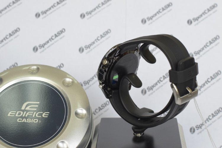 Наручные часы CASIO EDIFICE EQS-500C-1A1