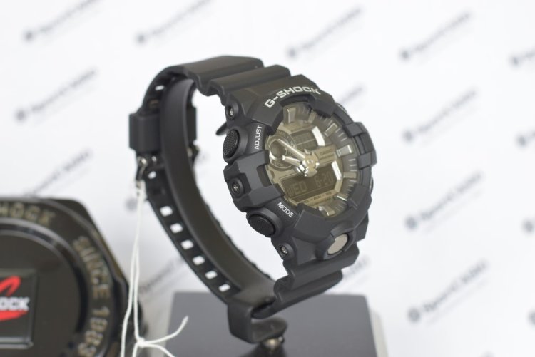 Наручные часы CASIO G-SHOCK GA-710-1A