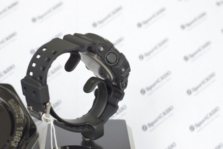 Наручные часы CASIO G-SHOCK GA-710-1A