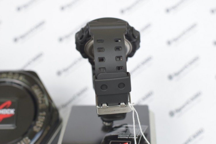 Наручные часы CASIO G-SHOCK GA-710-1A