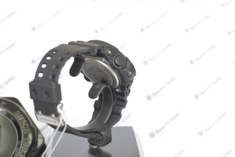 Наручные часы CASIO G-SHOCK GA-710-1A2