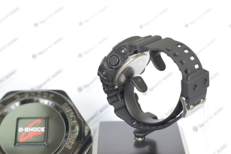 Наручные часы CASIO G-SHOCK GA-710-1A2