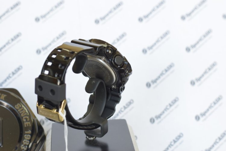 Наручные часы CASIO G-SHOCK GA-710GB-1A