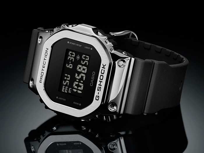 Наручные часы CASIO G-SHOCK GM-5600-1E