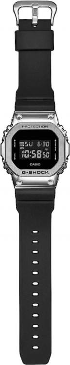 Наручные часы CASIO G-SHOCK GM-5600-1E