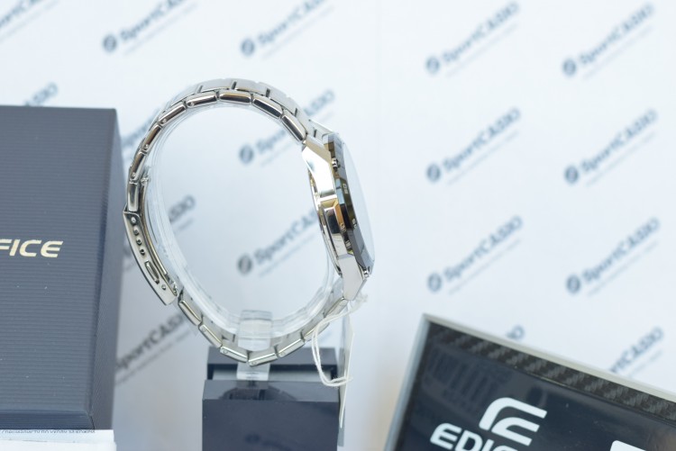 Наручные часы CASIO EDIFICE EFR-557CDB-1A