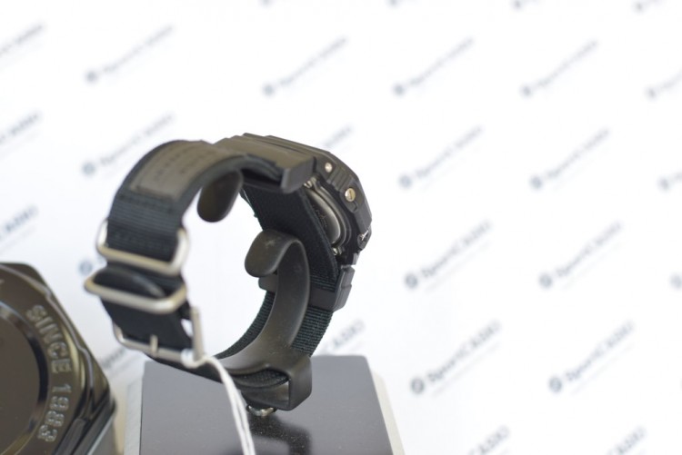 Наручные часы CASIO G-SHOCK GLS-5600CL-1E