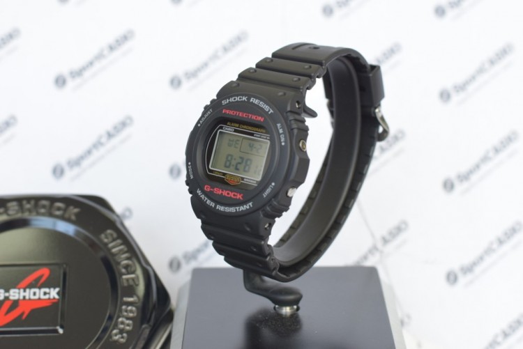 Наручные часы CASIO G-SHOCK DW-5750E-1E