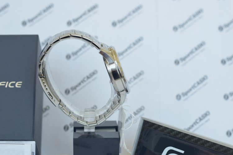 Наручные часы CASIO EDIFICE EFV-530D-2A