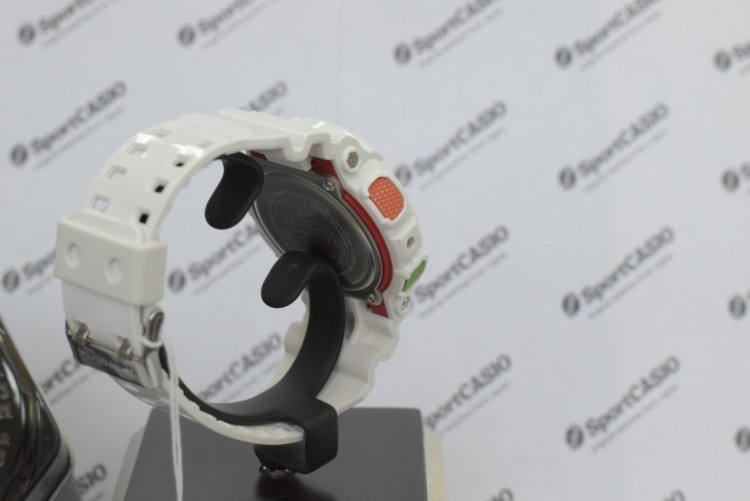 Наручные часы CASIO G-SHOCK GA-110MC-7A
