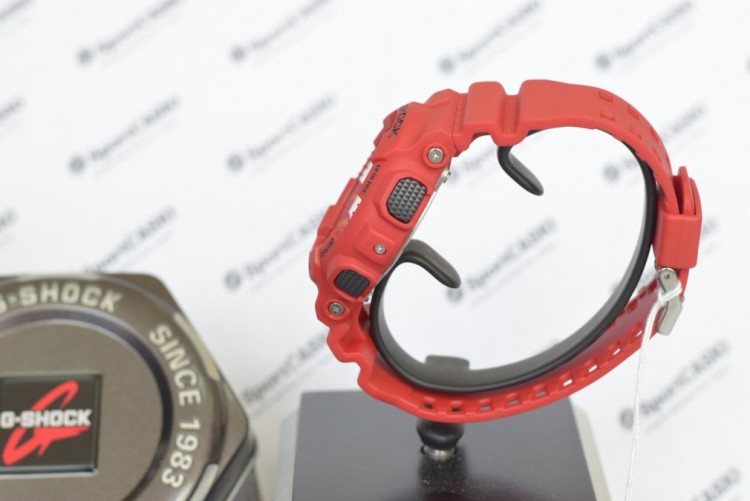 Наручные часы CASIO G-SHOCK GA-110FC-1A Limited Edition