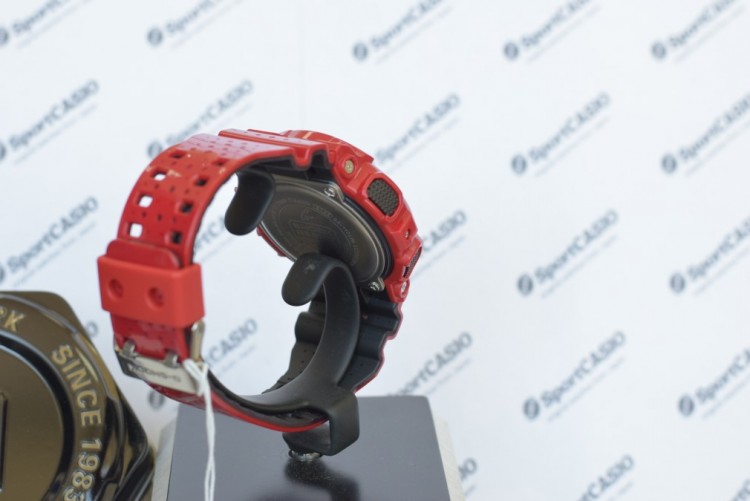 Наручные часы CASIO G-SHOCK GA-110LPA-4A