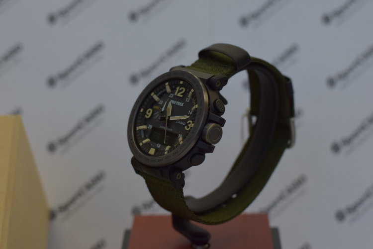 Наручные часы CASIO PRO-TREK PRG-600YB-3E