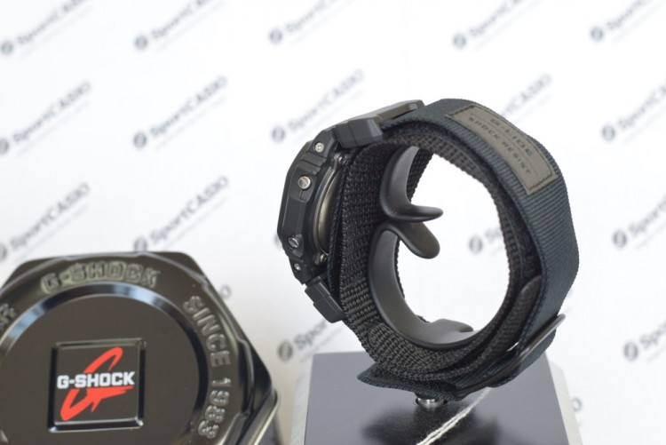 Наручные часы CASIO G-SHOCK GLS-5600WCL-1E