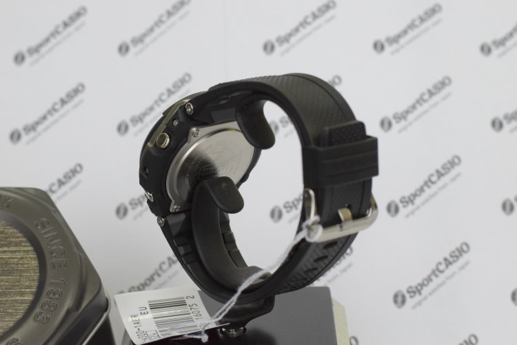 Наручные часы CASIO G-SHOCK GST-W300-1A
