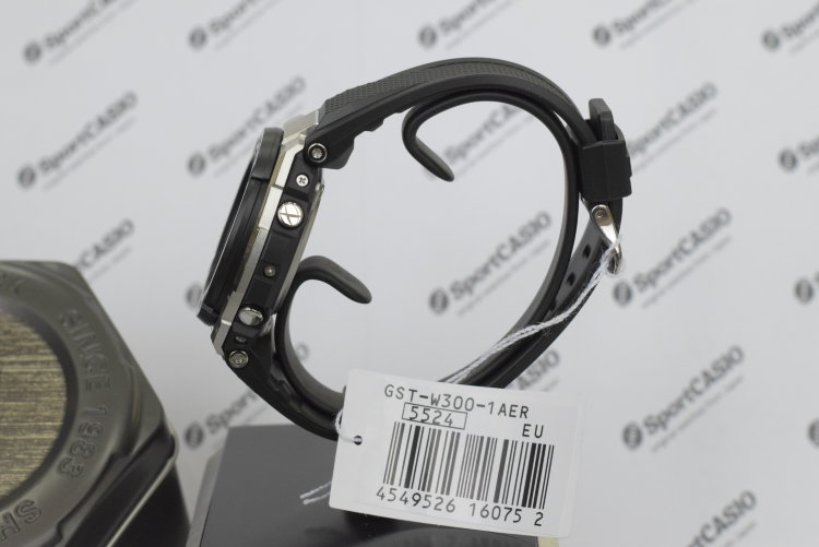 Наручные часы CASIO G-SHOCK GST-W300-1A