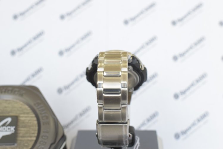 Наручные часы CASIO G-SHOCK GST-W310D-1A