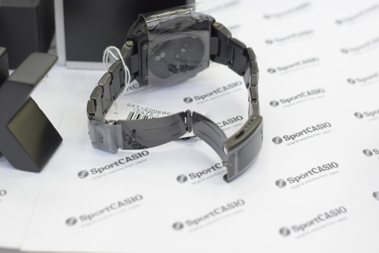 Наручные часы CASIO G-SHOCK GST-200RBG-1A