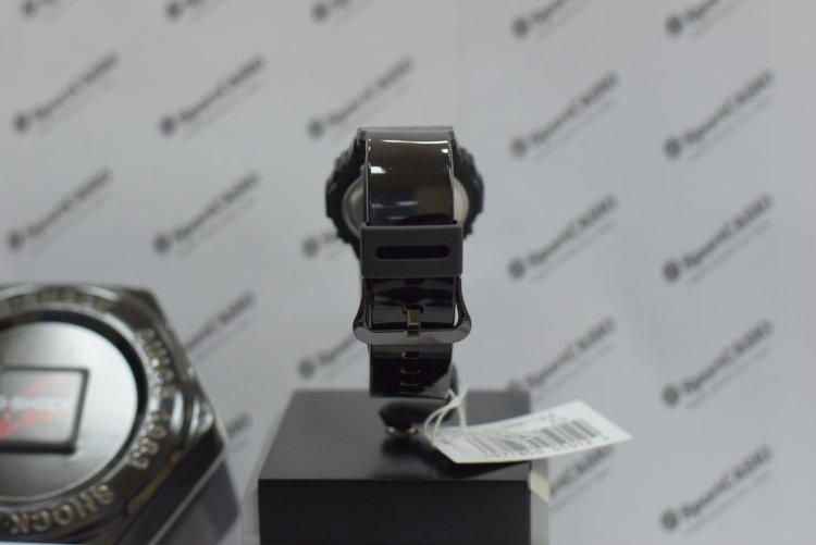 Наручные часы CASIO G-SHOCK GW-M5610BB-1E