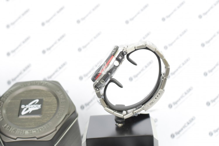 Наручные часы CASIO G-SHOCK GST-W100D-1A4