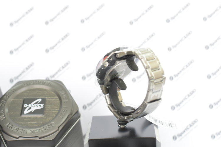 Наручные часы CASIO G-SHOCK GST-W100D-1A4