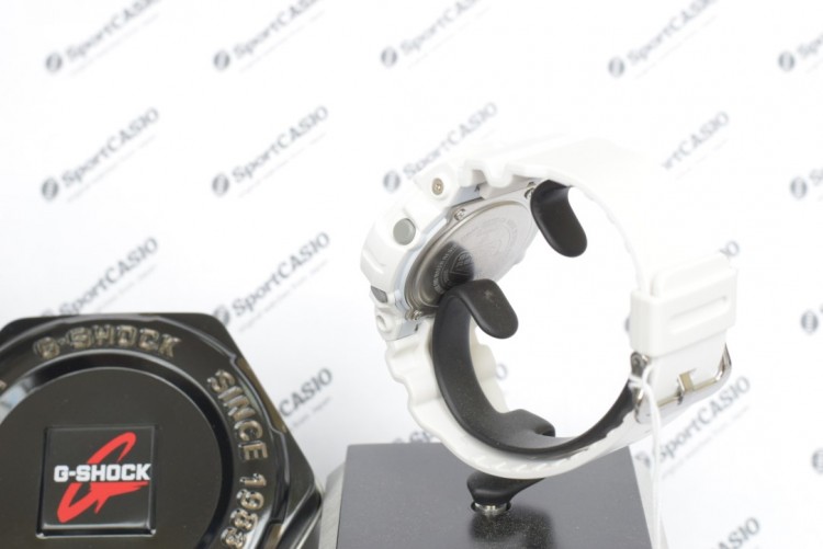 Наручные часы CASIO G-SHOCK GA-800SC-7A