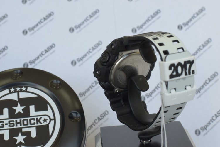 Наручные часы CASIO G-SHOCK GA-700EH-1A