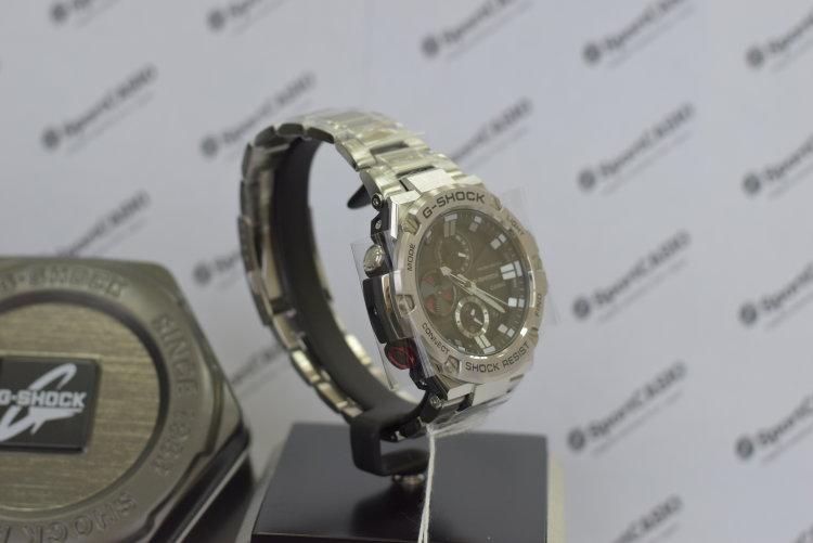 Наручные часы CASIO G-SHOCK GST-B100D-1A