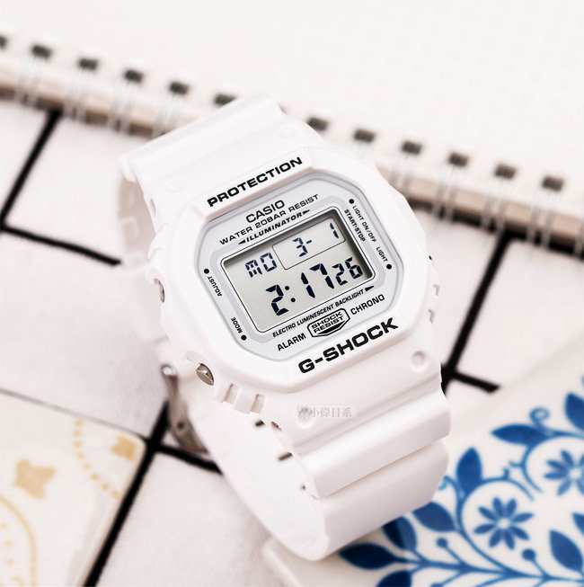 Наручные часы CASIO G-SHOCK DW-5600MW-7E G-Specials Marine White